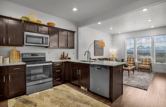 Gabler's Grove in Magna, UT - Foto de edificio - Building Photo