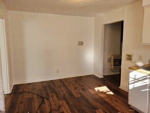 2320 E Warren St in Memphis, TN - Foto de edificio - Building Photo