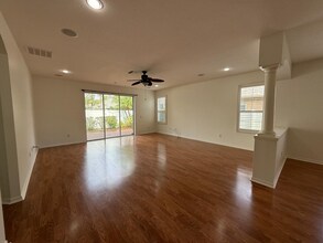 16813 Taylow Way in Odessa, FL - Building Photo - Building Photo