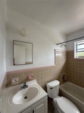 55 W 7th St in Hialeah, FL - Building Photo - Building Photo