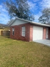 633 Nardello Dr in Deltona, FL - Building Photo - Building Photo