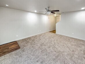 10535 Mills Rd in Houston, TX - Building Photo - Building Photo