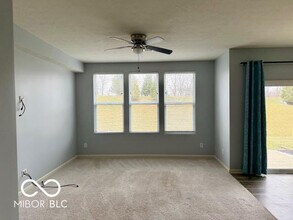 14270 Bay Willow Dr in Fishers, IN - Building Photo - Building Photo