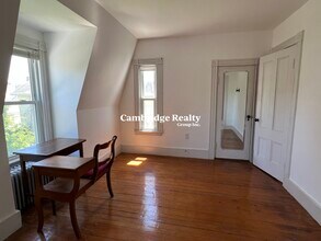 80 Curtis St, Unit T in Somerville, MA - Building Photo - Building Photo