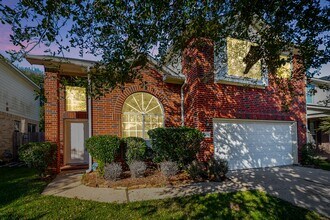 16414 Pademelon Dr in Sugar Land, TX - Building Photo - Building Photo