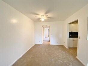 149 Mansfield D in Boca Raton, FL - Building Photo - Building Photo