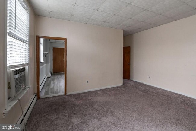 1325 W Porter St in Philadelphia, PA - Building Photo - Building Photo