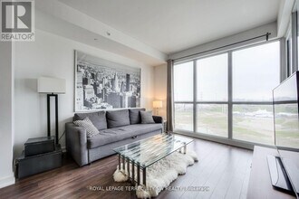 10 Park Lawn Rd in Toronto, ON - Building Photo - Building Photo