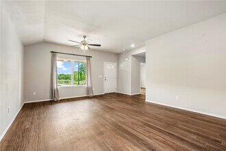 2349 E Buffalo Bnd in Fayetteville, AR - Building Photo - Building Photo