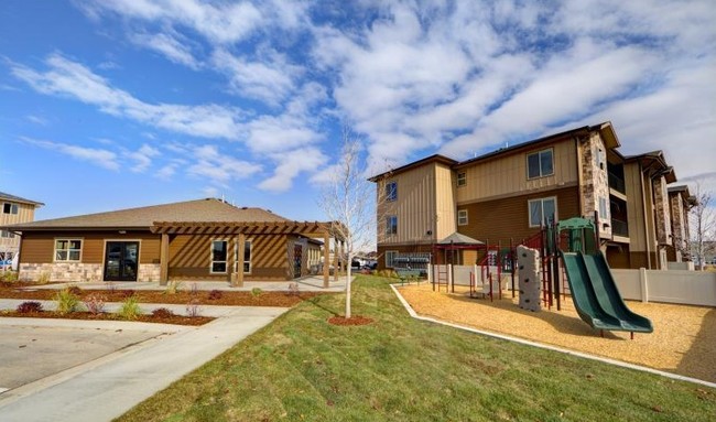 Aspen Creek Apartments in Nampa, ID - Building Photo - Building Photo