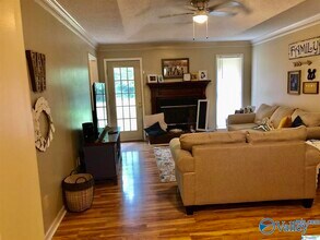 348 Ariel Dr in Harvest, AL - Building Photo - Building Photo