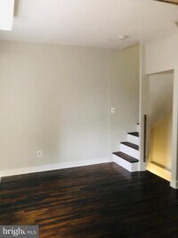 944 N Orianna St photo'