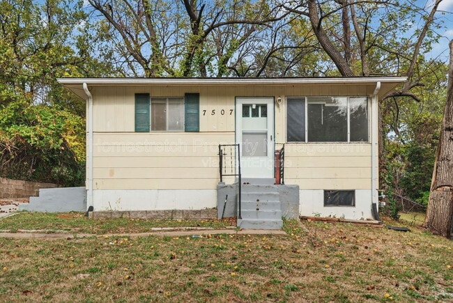 property at 7507 Blanding Dr
