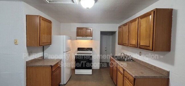 1308 S 8th St in Tacoma, WA - Building Photo - Building Photo