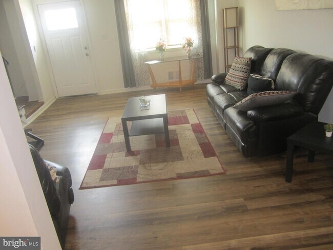 5621 Leiden Rd in Baltimore, MD - Building Photo - Building Photo