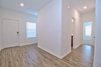 2233 Forgetmenot Ln in Pflugerville, TX - Building Photo - Building Photo