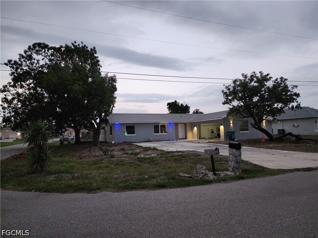 1403 SE 11th St