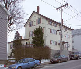 310 Robeson St in Fall River, MA - Building Photo - Building Photo