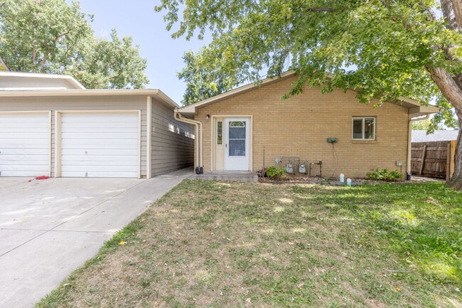 property at 18 Durian Ct