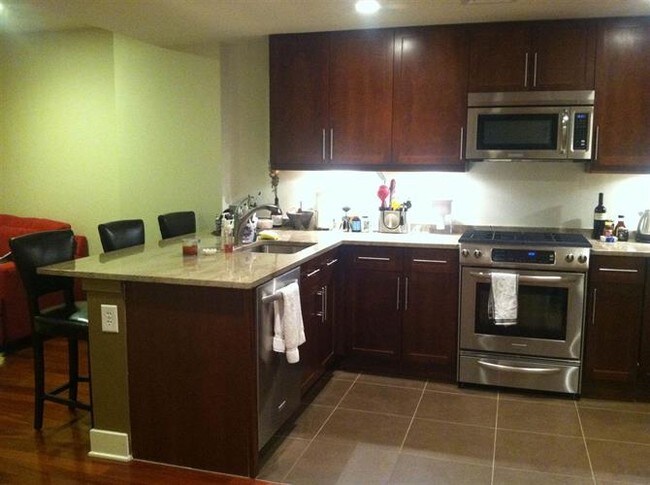 201 Marin Blvd-Unit -716 in Jersey City, NJ - Building Photo - Building Photo