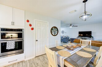 21018 Fox Walk Trail in Humble, TX - Building Photo - Building Photo