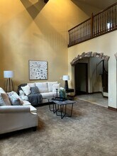 6020 Buttermere Dr in Colorado Springs, CO - Foto de edificio - Building Photo