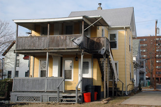 109 E Smith St in Millville, NJ - Building Photo - Building Photo