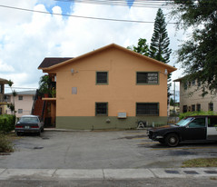 1772 SW 5th St Apartments