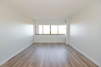 2 Durham St, Unit 10 in Boston, MA - Foto de edificio - Building Photo