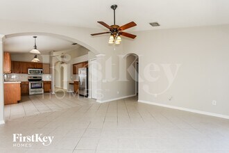 13233 Evening Sunset Ln in Riverview, FL - Building Photo - Building Photo