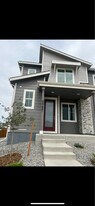 22784 E Tufts Pl in Aurora, CO - Building Photo