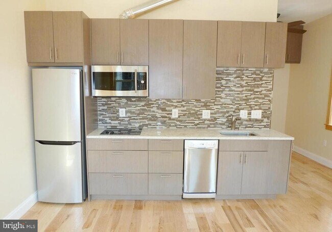 1102 5th St NW in Washington, DC - Building Photo - Building Photo