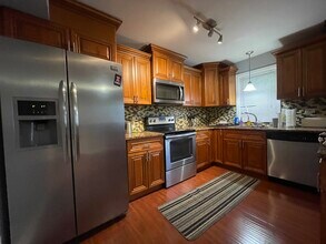 6834 W Lode Dr in Worth, IL - Building Photo - Building Photo