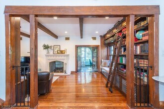 3 Greenview Way in Montclair, NJ - Building Photo - Building Photo