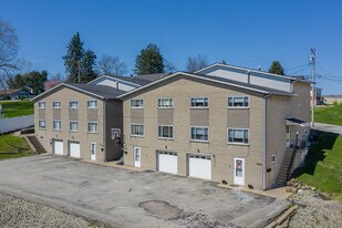 Jacktown Terrace in Irwin, PA - Building Photo