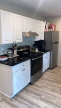 33 County Ct in Gaithersburg, MD - Building Photo - Building Photo