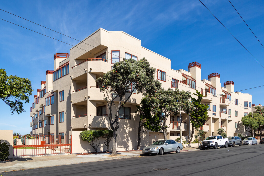 855 La Playa St in San Francisco, CA - Building Photo