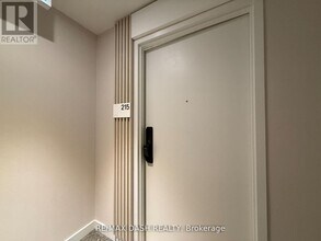 28 Ann St in Mississauga, ON - Building Photo - Building Photo