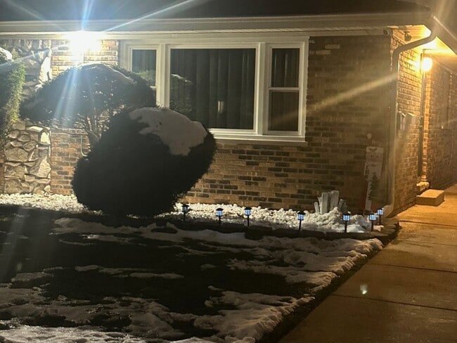 property at 380 Mackinaw Ave