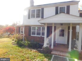 5600 11th St N in Arlington, VA - Building Photo