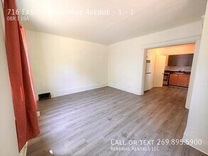 716 E Stockbridge Ave in Kalamazoo, MI - Building Photo - Building Photo