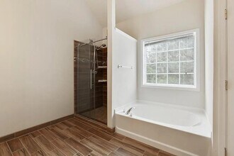 1504 Longmont Dr in Lawrenceville, GA - Building Photo - Building Photo