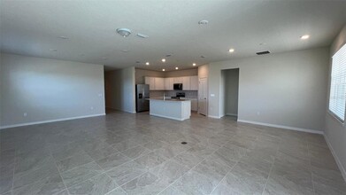 3066 Norcott Dr in Davenport, FL - Building Photo - Building Photo