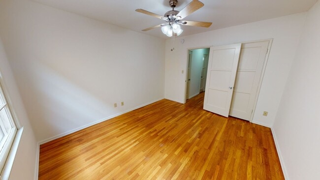 MCC in Los Angeles, CA - Building Photo - Interior Photo