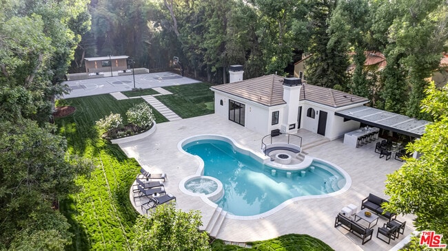 property at 4261 Temma Ct