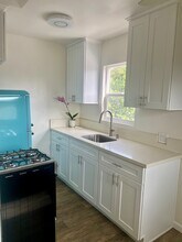 5307 Roseland St, Unit 5307 Roseland st in Los Angeles, CA - Foto de edificio - Building Photo