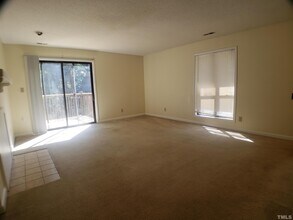 5804 Pointer Dr in Raleigh, NC - Building Photo - Building Photo