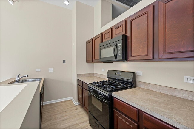 1550 S Blue Island Ave in Chicago, IL - Building Photo - Building Photo