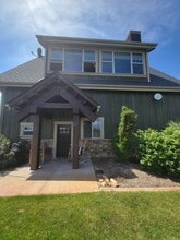 1705 Lower Valley Rd in Kalispell, MT - Building Photo - Building Photo