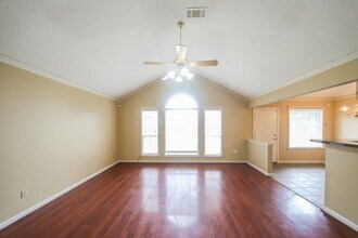 8579 Brer Bear Cove in Memphis, TN - Building Photo - Building Photo